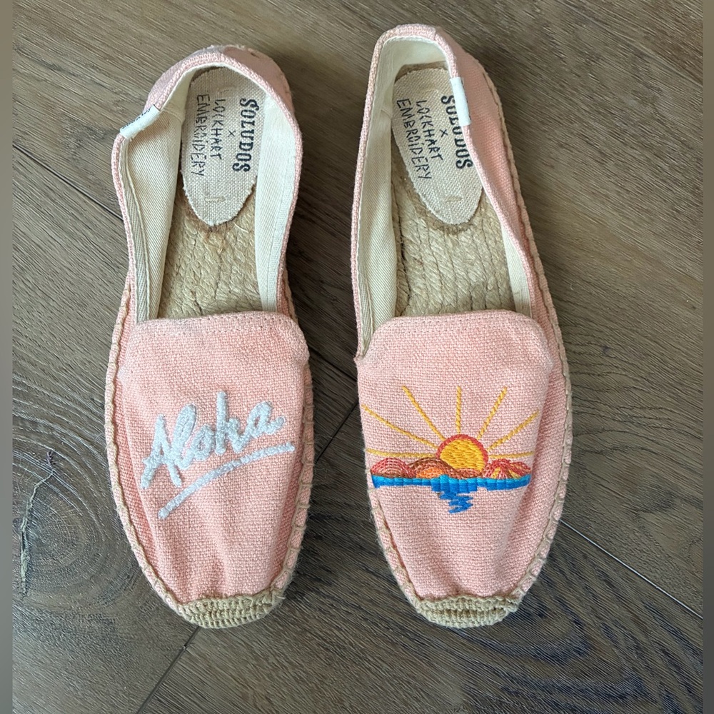 Soludos Peach Pink 'Aloha' Embroidered Espadrilles
